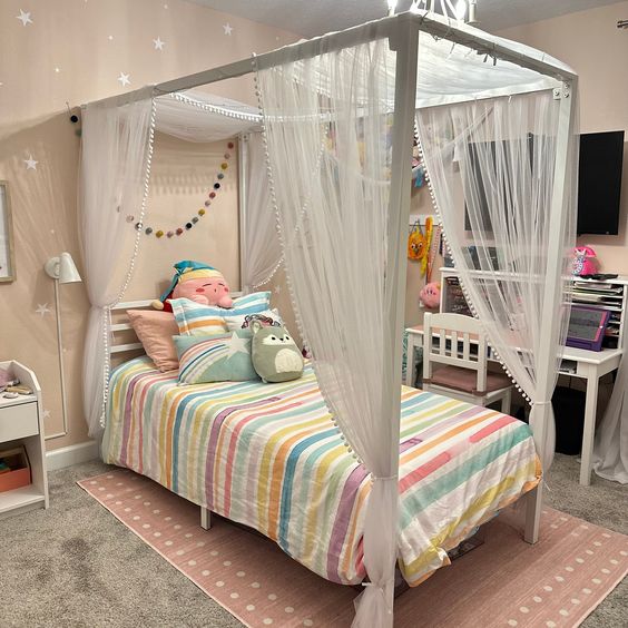 Canopy Beds